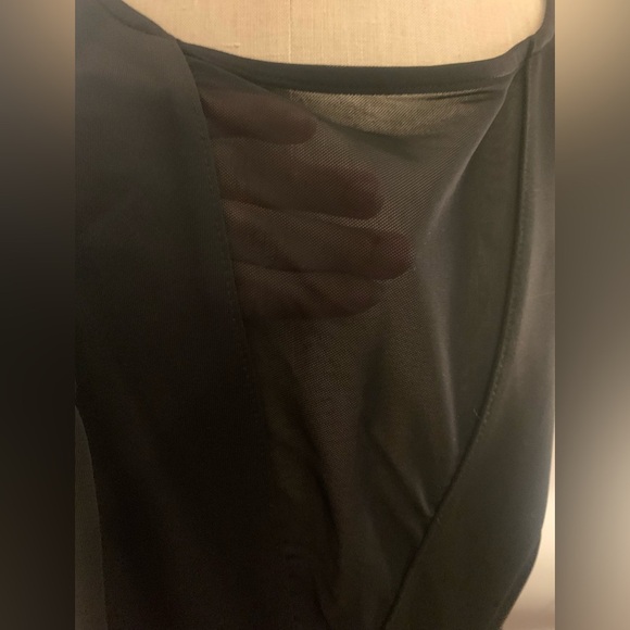 Forever 21+ Y2K Black Plunge V Neck Mesh Sleeveless Top - Picture 11 of 12